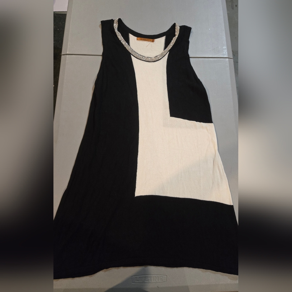 Belldini Black and Cream Colorblock Dress 3c9